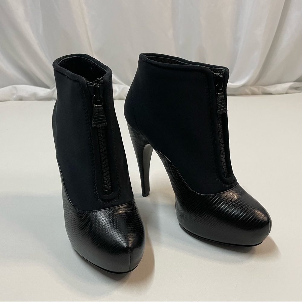 LANVIN front zip black stiletto ankle booties size 37 1/2 (US size 7) - Picture 2 of 12
